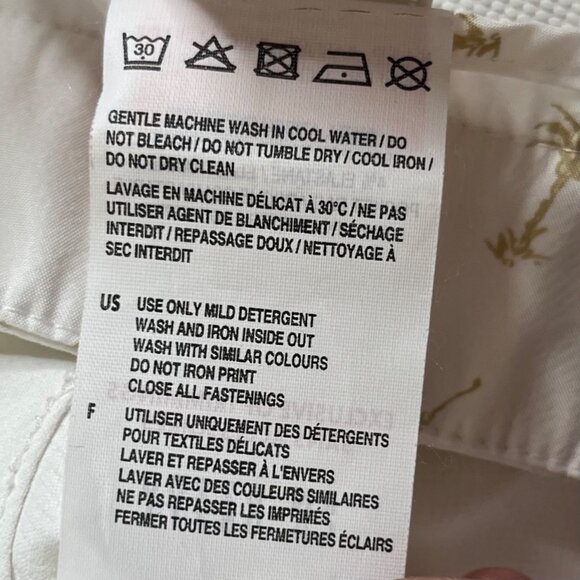 Puma Golf Bermuda Shorts Womens Size W28 White Zip Front Lightweight Pockets - Picture 9 of 13